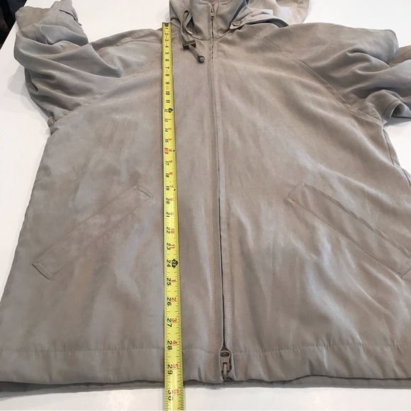 London Fog Sz M Petite Full Zip Hooded Jacket Coat Lined Drawstring Waist Beige - Picture 4 of 8